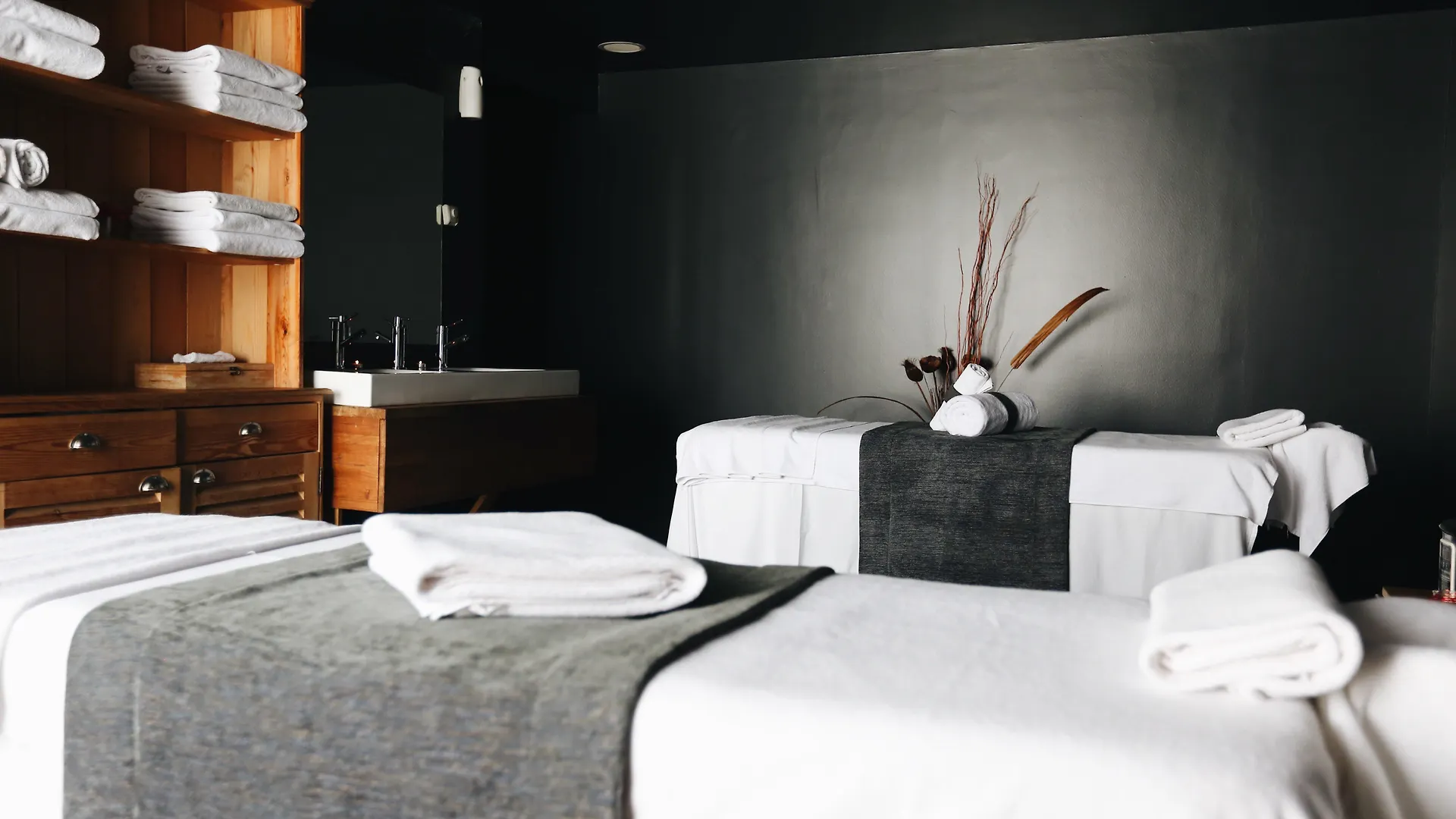 Holiday Inn - Tbilisi By Ihg 4*,