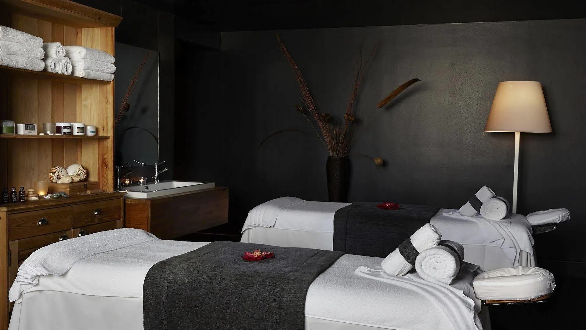 Holiday Inn - Tbilisi By Ihg Hotel