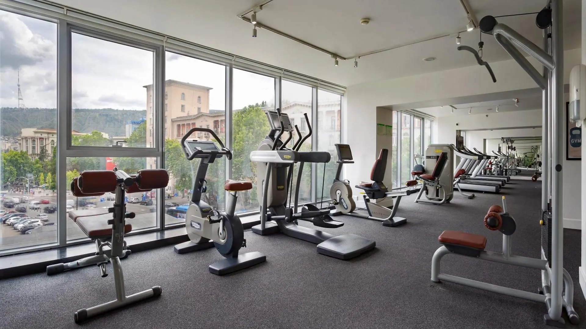 Holiday Inn - Tbilisi By Ihg 4*,  Georgien