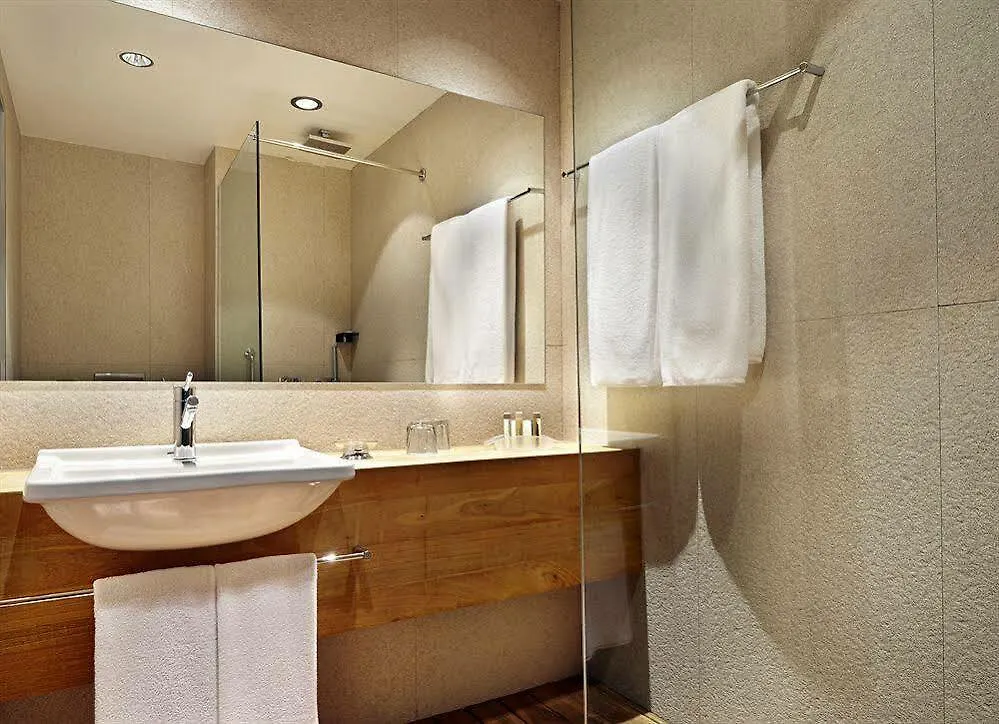 Holiday Inn - Tbilisi By Ihg Géorgie